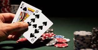 Dasbor multikategi asik33 dengan olahraga, slot, dan permainan dealer langsung
