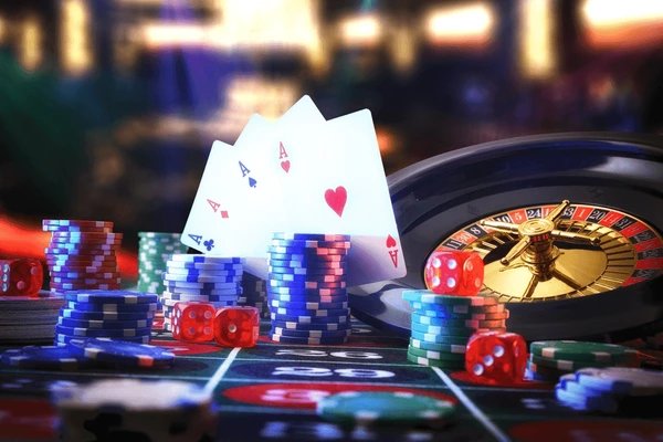 Tampilan fitur bonus dan simbol-simbol khusus dalam permainan Ninja vs Samurai di asik33